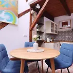 Art Maison Krumlov בית הארחה