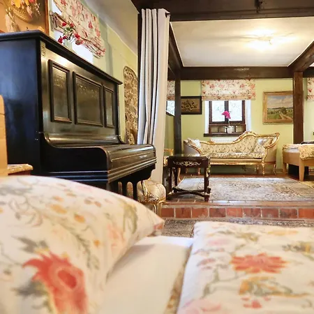 Art Maison Krumlov Gasthof 3*